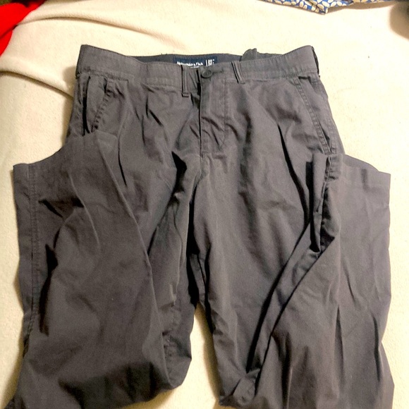 Abercrombie & Fitch athletic skinny stretch pants - Picture 1 of 3